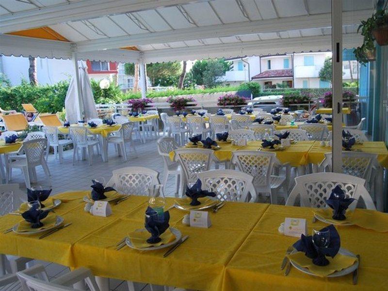Hotel Palm Beach Lido di Jesolo Esterno foto