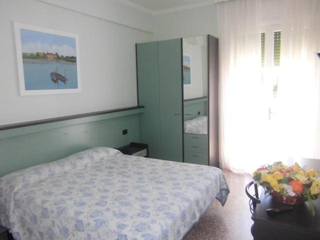 Hotel Palm Beach Lido di Jesolo Esterno foto